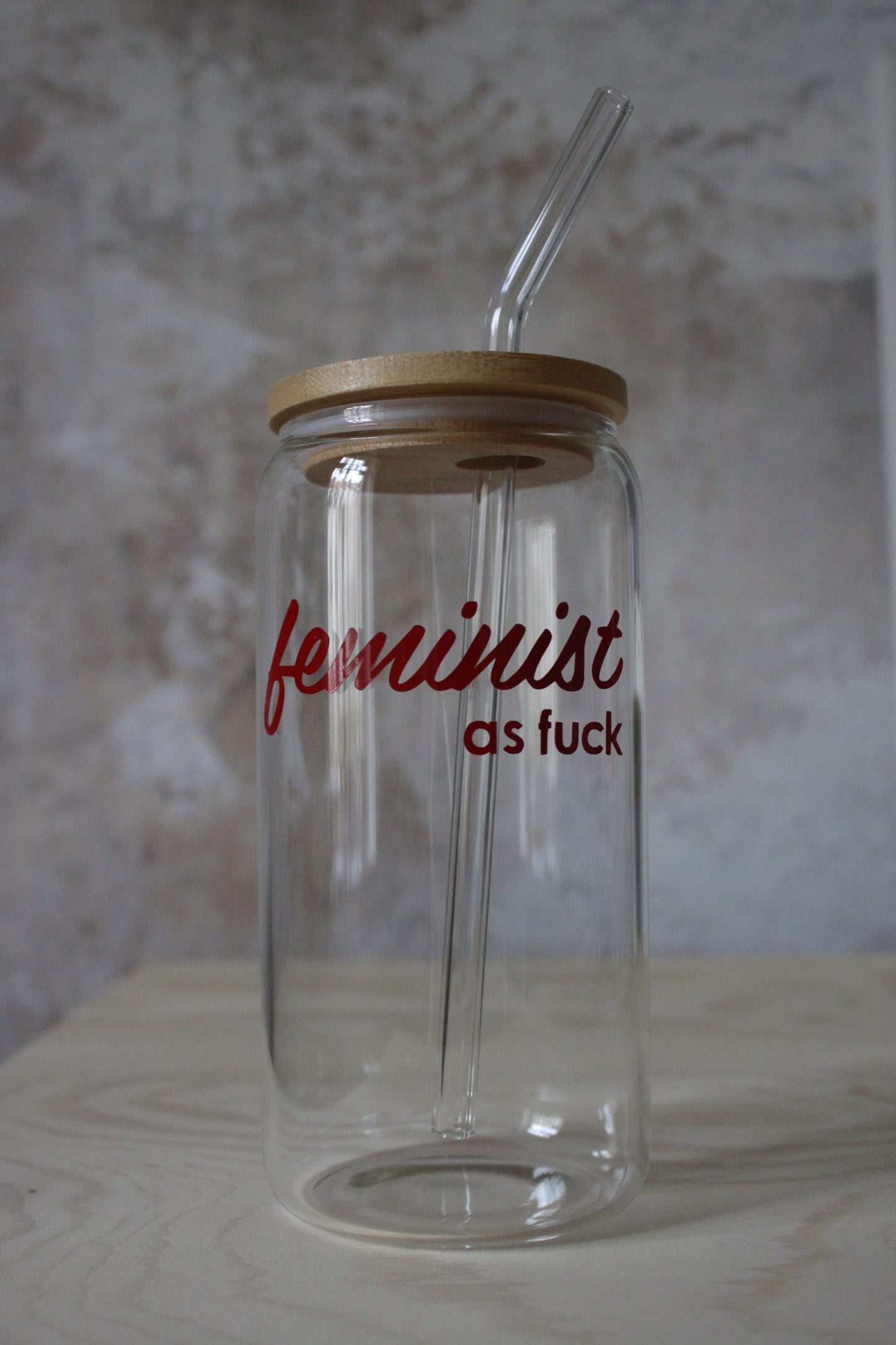 Glas mit Bambusdeckel